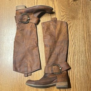 Steve Madden Brown Distressed Riding Boot Size 40